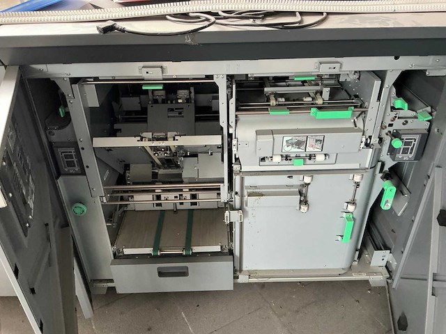 Konica minolta bizhub pro 1050 productieprintstraat - afbeelding 10 van  10