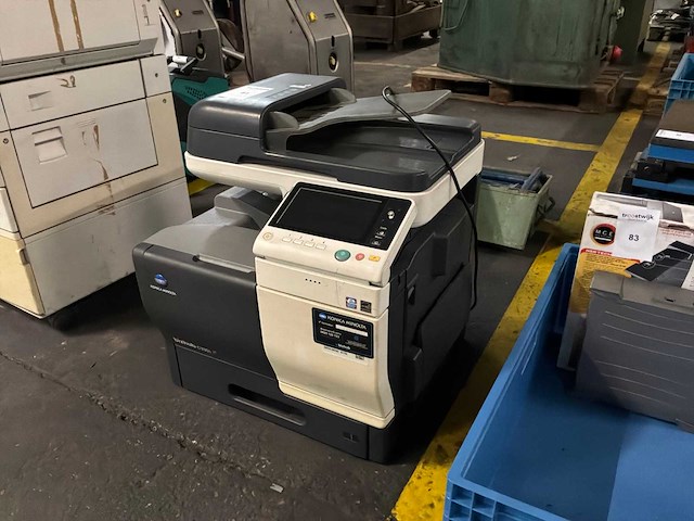 Konica minolta c3351 bizhub multifunctionele printer - afbeelding 1 van  5