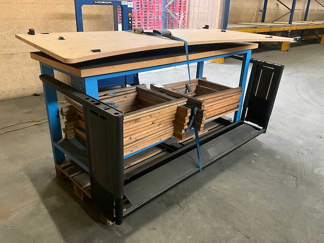 Konig + neurath metra bureel/bureautafel - afbeelding 1 van  8