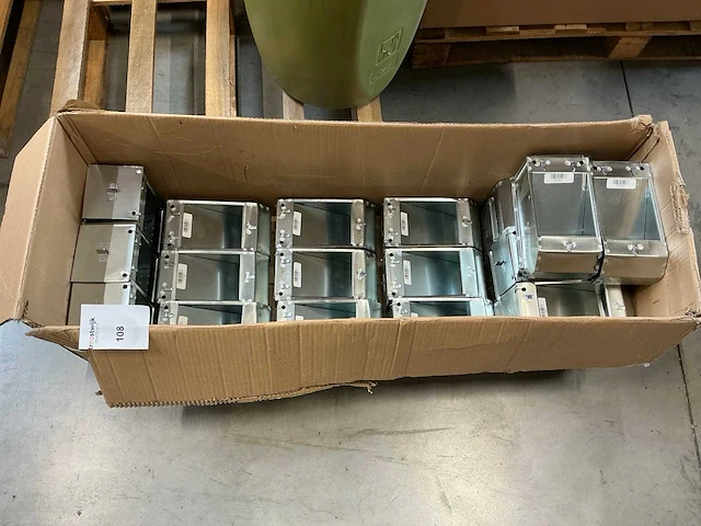 Konijnen voederautomaat (20x) - afbeelding 1 van  5