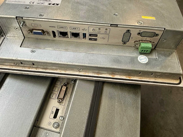 Kontron flatview monitoren (15x) - afbeelding 4 van  12