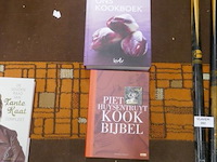 Kookboeken piet huysentut en ons kookboeken - afbeelding 1 van  1