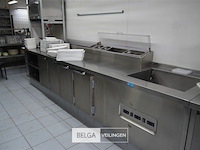 Kookeiland rubens afzuigkappen koel en warmte togen - afbeelding 64 van  85