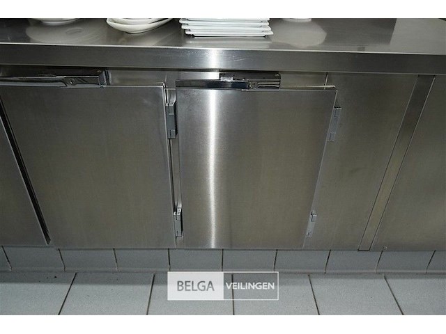 Kookeiland rubens afzuigkappen koel en warmte togen - afbeelding 65 van  85