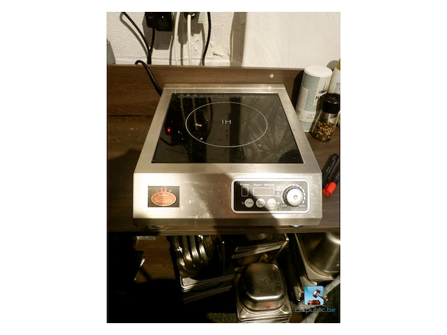 Kookplaat en magnetron - afbeelding 1 van  10