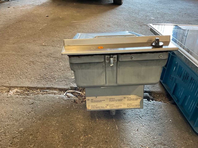 Kookplaaten en friteuse (3x) - afbeelding 8 van  11