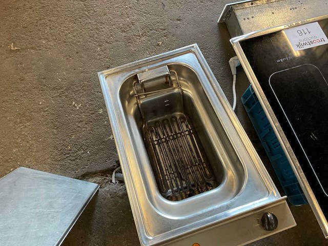 Kookplaaten en friteuse (3x) - afbeelding 10 van  11