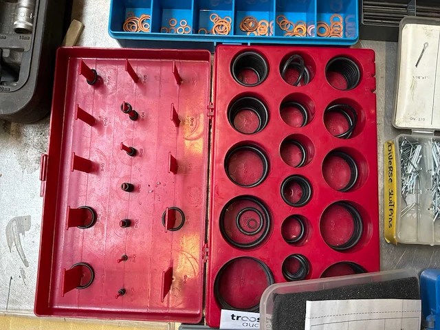 Koper en rubberen afdichtingen, splitpennen - afbeelding 7 van  8