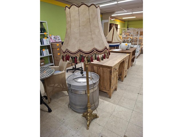 Koperen lampadaire - afbeelding 1 van  2