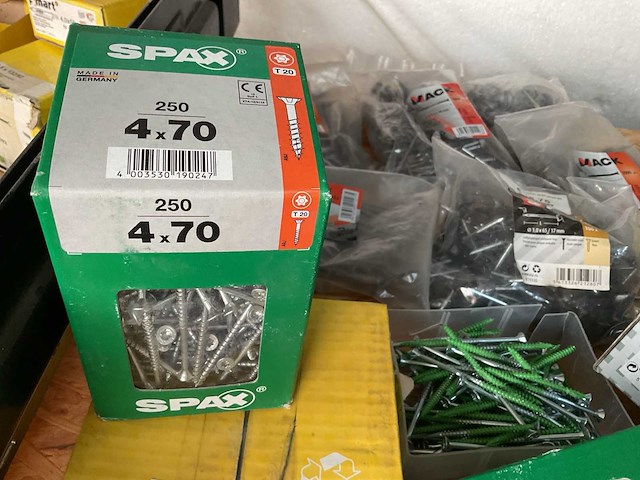 Koperen nagels schroeven - afbeelding 8 van  12