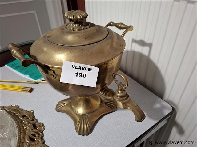 Koperen samovar - afbeelding 1 van  1