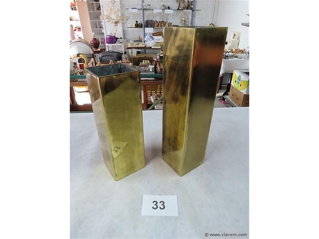 Koperen vierkante vazen h24 en h31cm - afbeelding 1 van  3