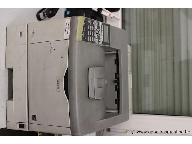 Kopieerapparaat nashuatec mp c3002 en printer ricoh - afbeelding 2 van  2