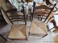 Koppel antieke stoelen - afbeelding 2 van  3