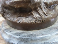 Koppel gespiegelde bronzen beelden - afbeelding 12 van  12
