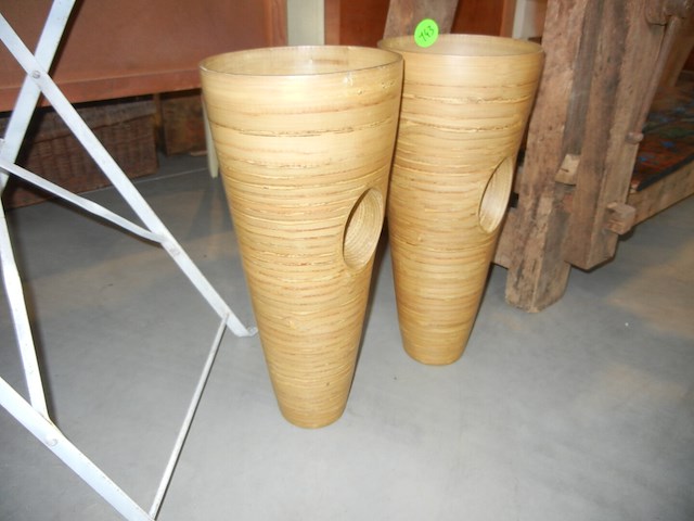 Koppel hout vazen(deco) - afbeelding 2 van  2