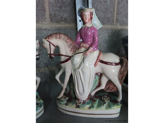 Koppel staffordshire beelden - afbeelding 3 van  4