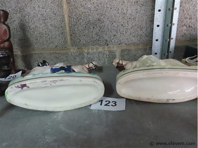 Koppel staffordshire beelden - afbeelding 4 van  4