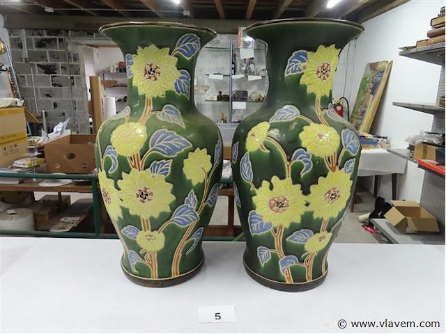 Koppel vazen bloemen keramiek - afbeelding 1 van  4