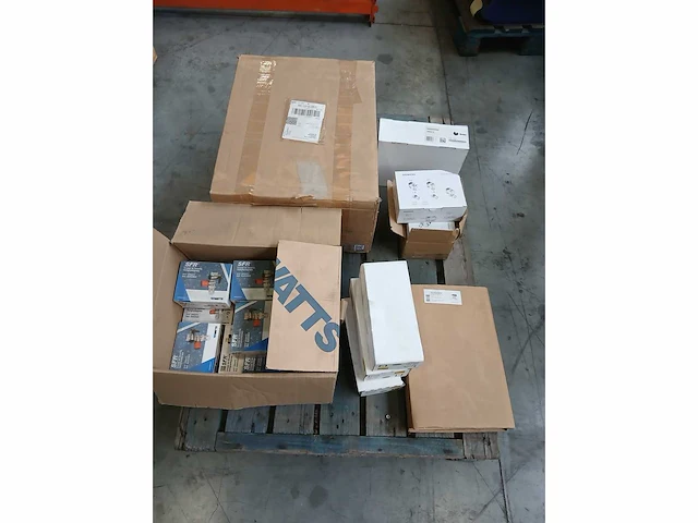 Koppelingen, kranen en accessoires voor sanitair - afbeelding 7 van  10