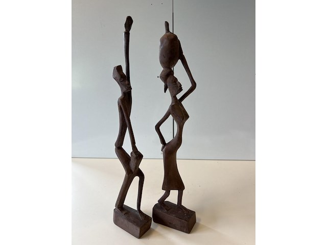 Koppeltje slanke beeldjes - afbeelding 4 van  4