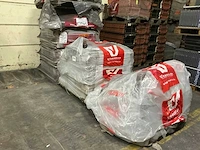 Koramic leikleur mat geglazuurd partij dakpannen - afbeelding 3 van  6