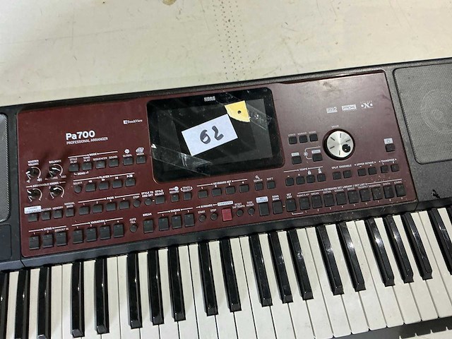 Korg pa700 professional arranger - afbeelding 4 van  8
