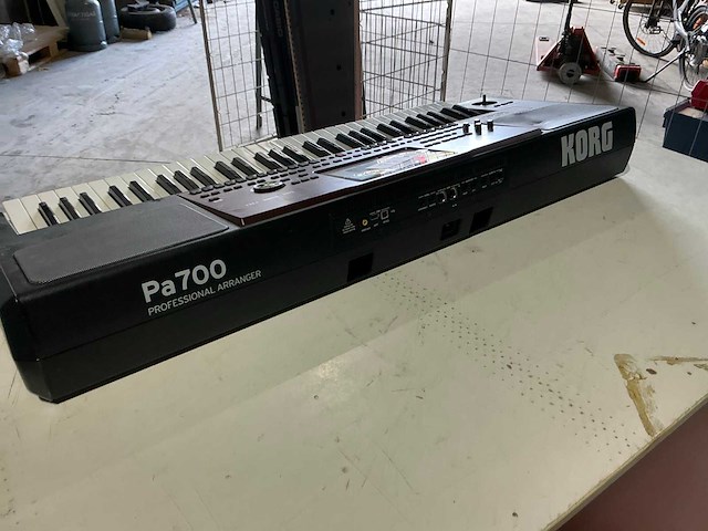 Korg pa700 professional arranger - afbeelding 6 van  8