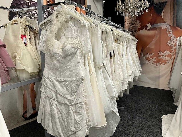 Korte damesjurken (75x) - afbeelding 3 van  72