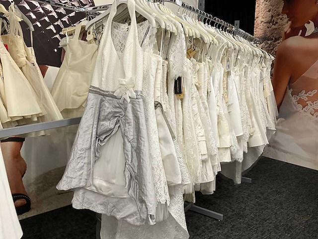 Korte damesjurken (75x) - afbeelding 10 van  72