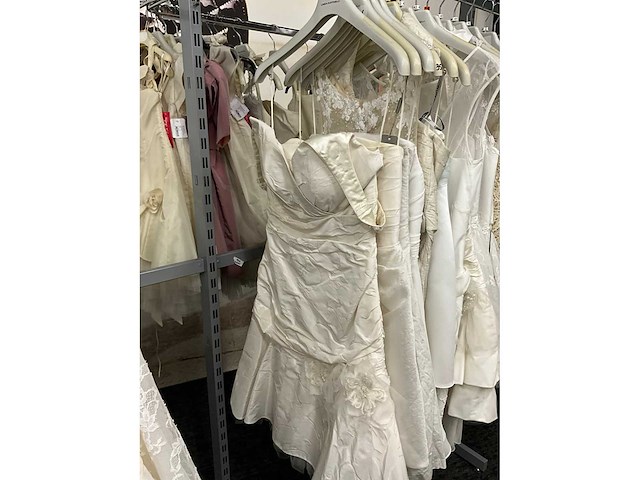 Korte damesjurken (75x) - afbeelding 25 van  72