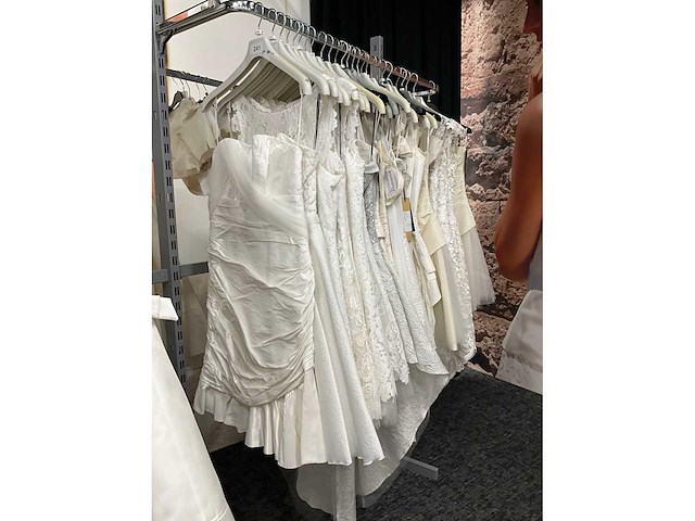 Korte damesjurken (75x) - afbeelding 41 van  72