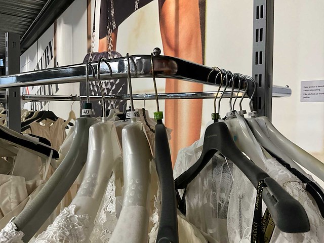 Korte damesjurken (75x) - afbeelding 55 van  72