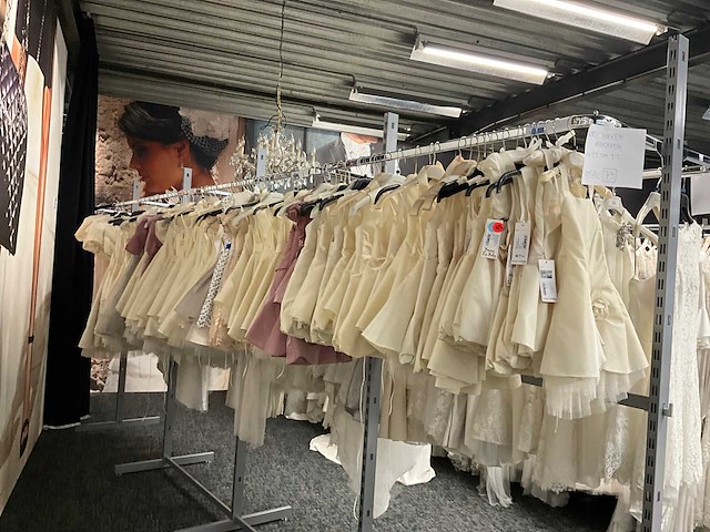 Korte kinderjurken (79x) - afbeelding 1 van  48