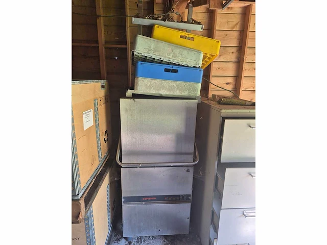 Korvenvaatwasmachine comenda - afbeelding 1 van  2
