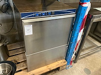 Korvenvaatwasmachine - afbeelding 1 van  5