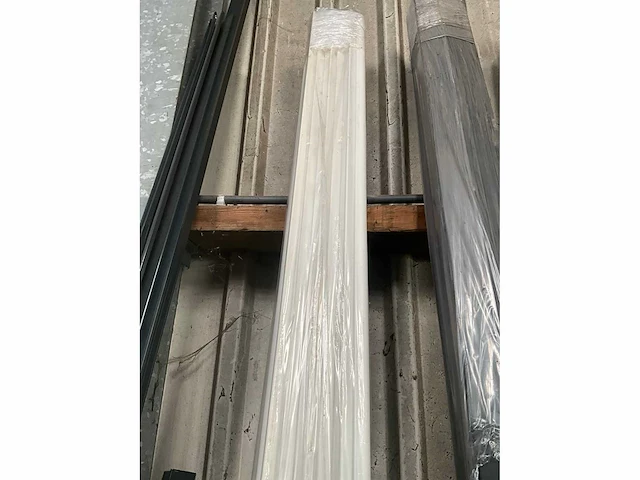 Kraaltrim 26 plus alu dakranden (25 lpm) - afbeelding 2 van  6