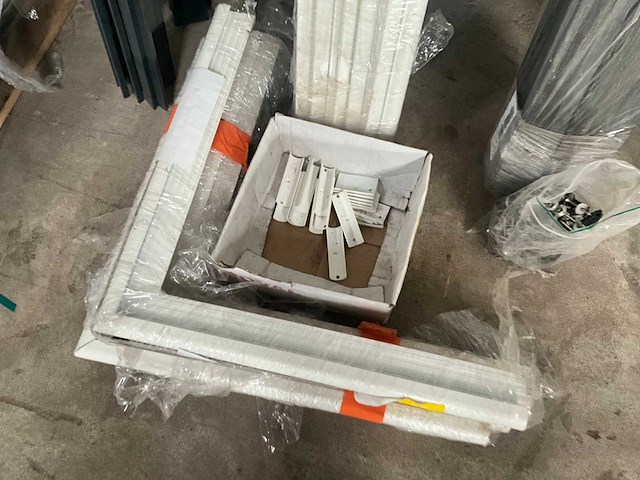 Kraaltrim 26 plus alu dakranden (25 lpm) - afbeelding 2 van  2