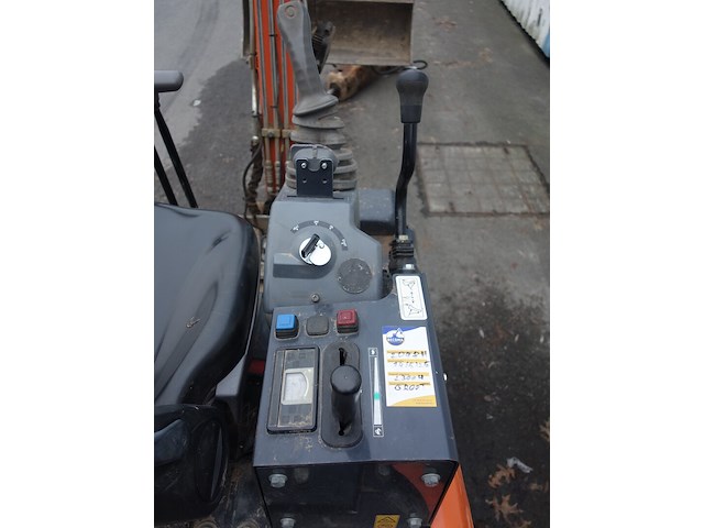 Kraan hitachi zaxis 17u - afbeelding 5 van  18