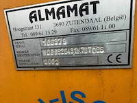 Kraan met container - afbeelding 4 van  16