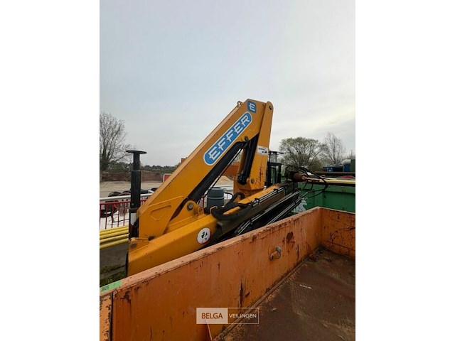 Kraan met container - afbeelding 7 van  16