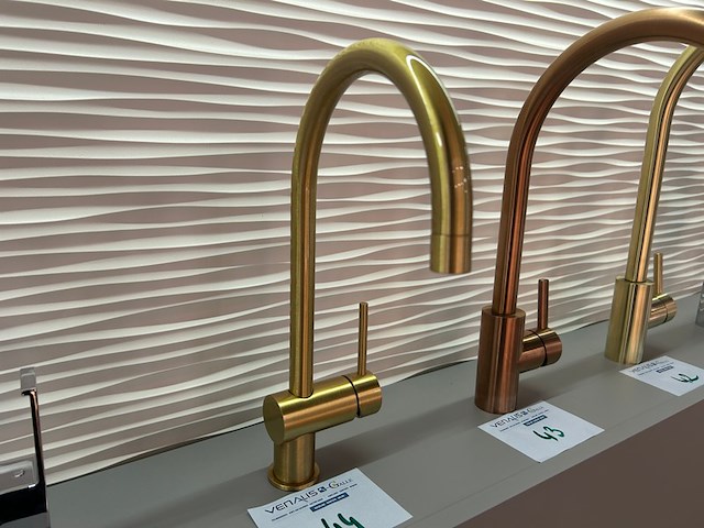 Kraan newform - afbeelding 1 van  2