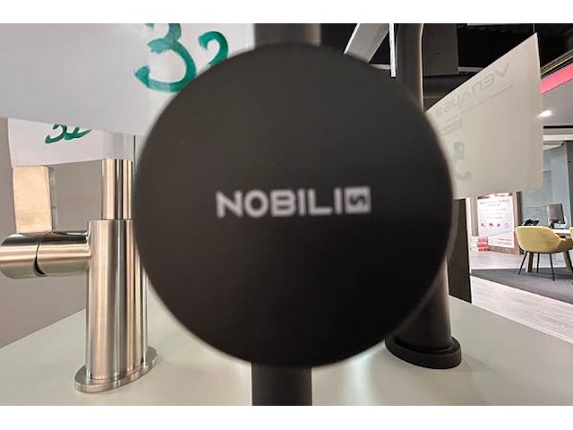 Kraan nobili - afbeelding 3 van  4