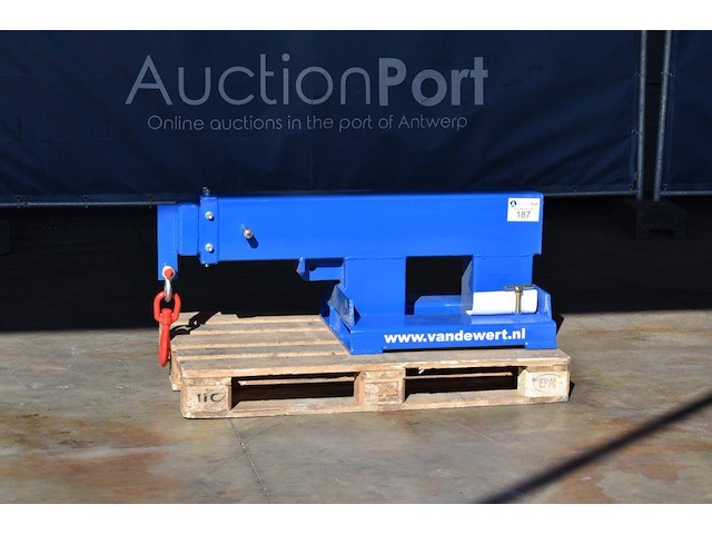 Kraanarm hijsjib 4750kg 2024 nieuw - afbeelding 1 van  1