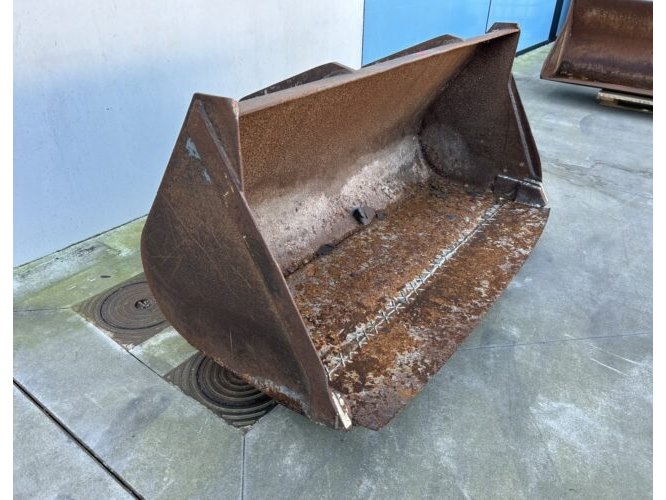 Kraanbakken - merlo vorken - betonschieters (grondwerken)