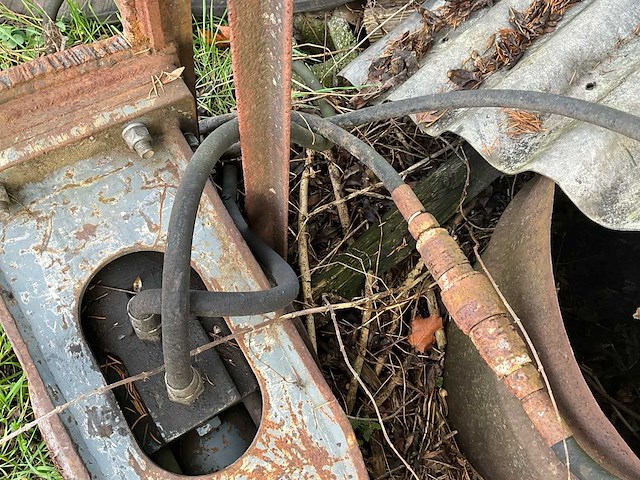 Kraanboor om te controleren - afbeelding 6 van  8