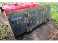 Kraantank merk en model onleesbaar - afbeelding 1 van  6