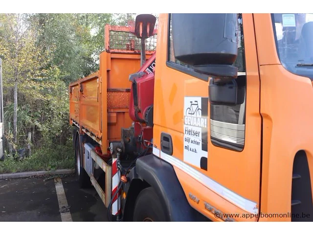 Kraanwagen iveco 190el, datum 1ste inschr 17/8/2011, chassis nr zcfa1vj0402581184, diesel, euro 5, ttm 19000kg, vv kraan hmf rcl 5300 (defect), km-stand laatste keuring 87856, schade rondom - afbeelding 15 van  17
