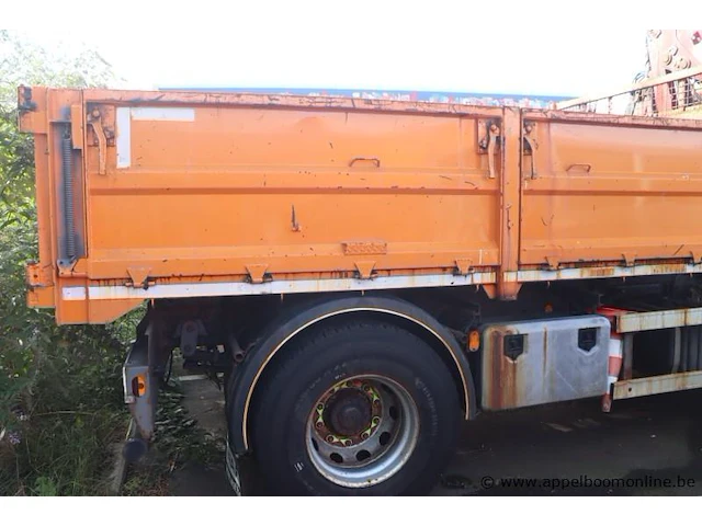 Kraanwagen iveco 190el, datum 1ste inschr 17/8/2011, chassis nr zcfa1vj0402581184, diesel, euro 5, ttm 19000kg, vv kraan hmf rcl 5300 (defect), km-stand laatste keuring 87856, schade rondom - afbeelding 16 van  17