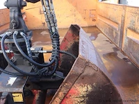 Kraanwagen iveco 190el, datum 1ste inschr 4/12/2014, chassis nr zcfa61vj202629525, diesel, euro vi, ttm 19000kg, vv kraan hmf rcl 5300 en graafbak, km-stand laatste keuring 95562, schade rondom - afbeelding 7 van  25